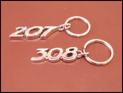 グッズ入荷しました☆