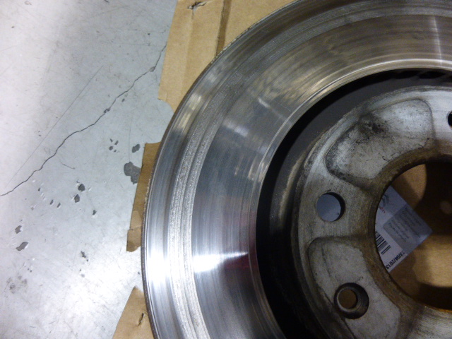 ブレーキパッド！