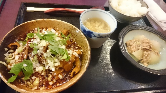 ショールームの近くの…