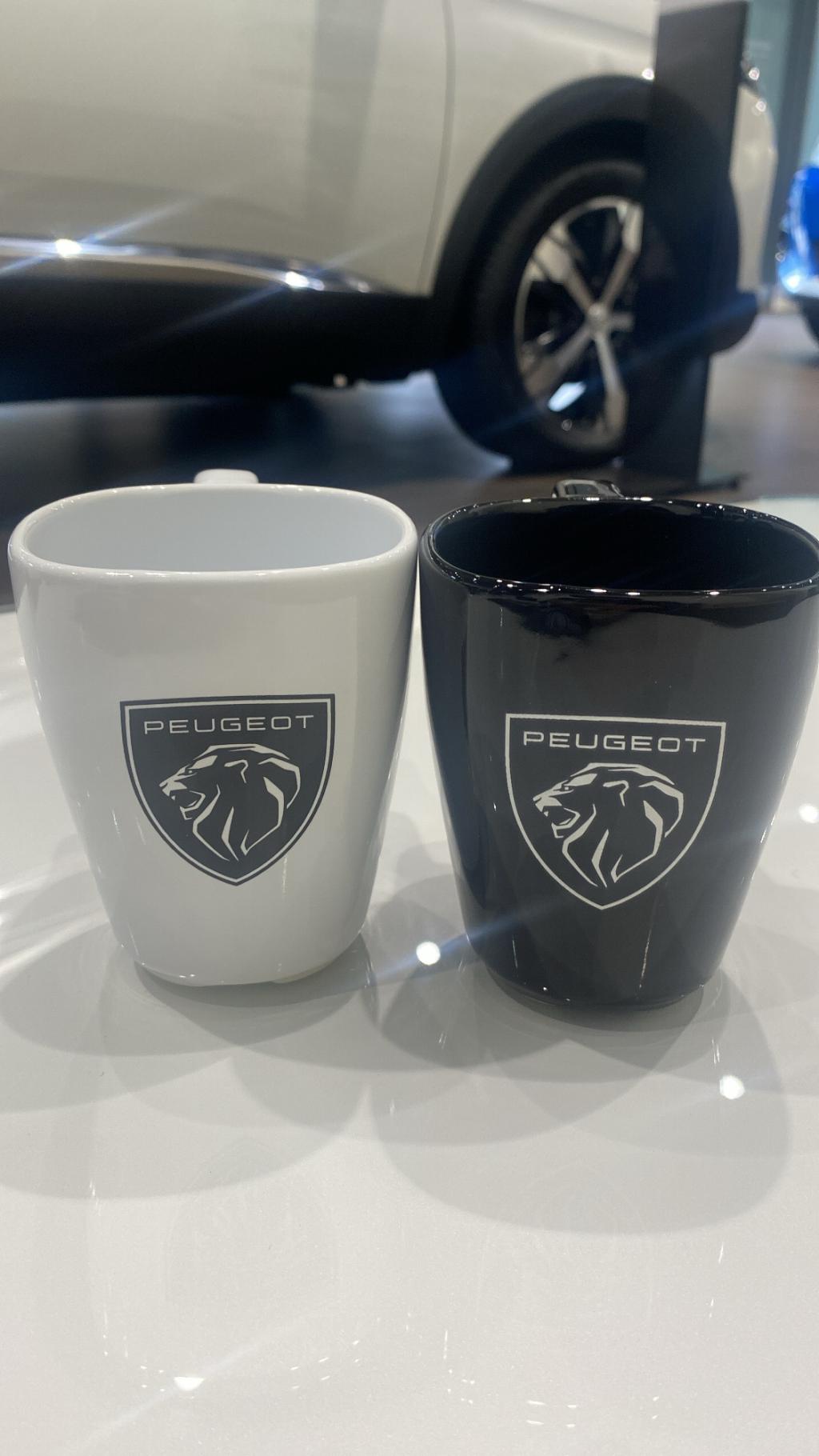 NEW PEUGEOT 308アンコールフェア開催🎉