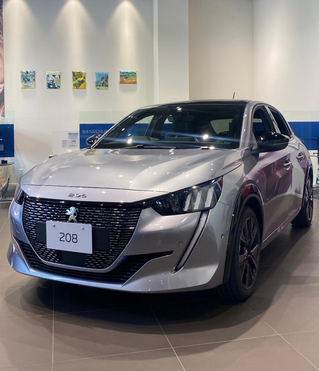 【208 GT Premium Edition】展示車に仲間入りしました🆕🌟
