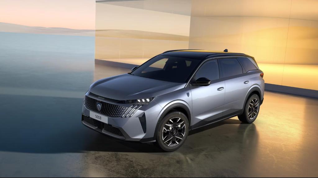 【 NEW PEUGEOT 5008  7-SEAT HYBRID 】Début!